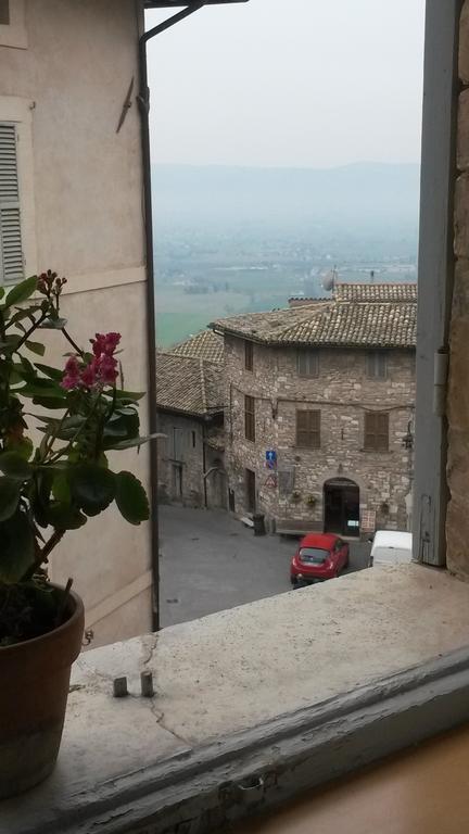 Camere Carli Assisi Rum bild